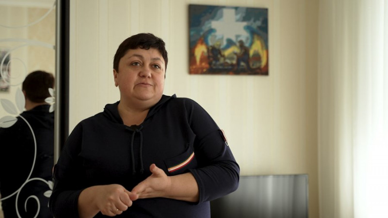 Гердани, браслети, силянки та аксесуари для машин: 16-річний чернігівець понад 2 роки створює вироби з бісеру