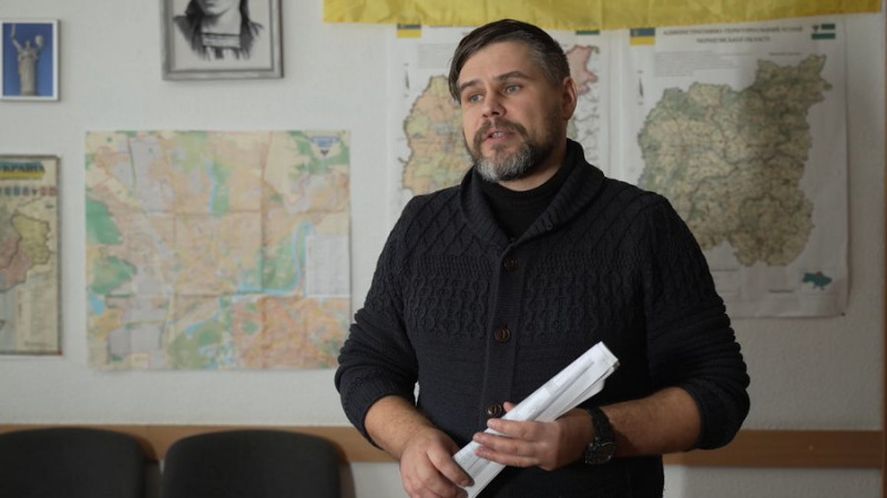 "Дірки всюди, як же його жити": як жителі Новгород-Сіверського району можуть отримати компенсацію за зруйноване житло