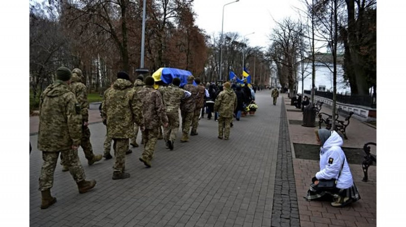 На Чернігівщині попрощалися з загиблими захисниками Станіславом Колесником та Олександром Поповим