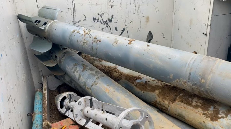 Буржуйки для військових із використаних "Ураганів": як волонтерить подружжя із Чернігівщини