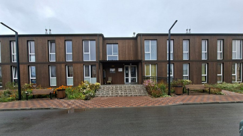 Люди живуть без виплат ВПО, але платять "золотий" тариф у ЖЕК: репортаж із модульного містечка на Дрозда у Чернігові