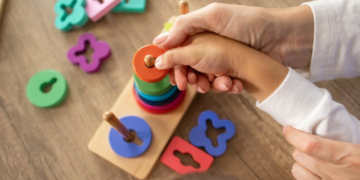 У Чернігові запровадили нову соціальну послугу раннього втручання: хто може нею скористатися