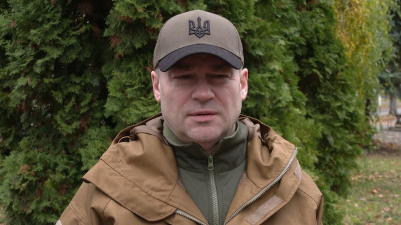 "Все однією секундою: раз — і нема": жителька Новгорода-Сіверського про "шахед", який вибухнув на її подвір'ї