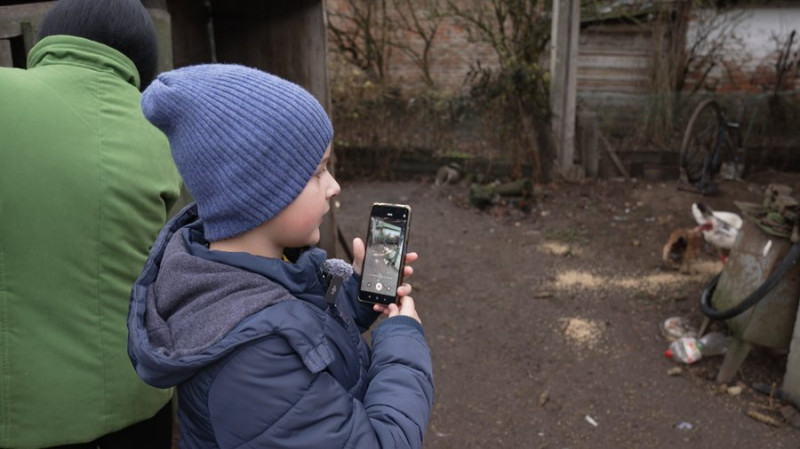 TikTok допоміг розрахуватися з боргами після розлучення: жителька Чернігівщини знімає блог про життя в селі