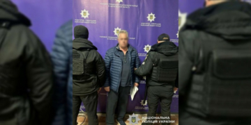 "Опір не чинив, п'яним не був": депутат Новгород-Сіверської міськради В'ячеслав Кауфман розповів про інцидент з поліцією «Опір не чинив, п’яним не був»: депутат Новгород-Сіверської міськради В’ячеслав Кауфман розповів про інцидент з поліцією