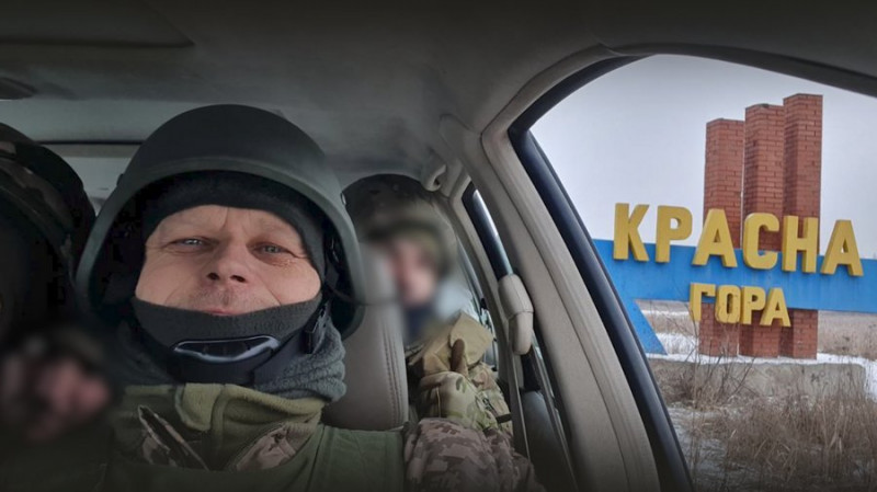 "Я засумував за мирною працею": після повернення з війни колишній голова Чернігівської райради сів за кермо трактора