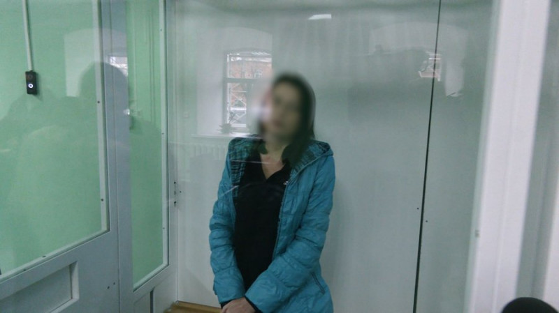 У Чернігові хотіли зменшити розмір застави колишній працівниці суду, яку обвинувачують у пособництві державі-агресору