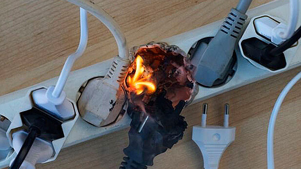 Через коротке замикання на Чернігівщині горіли квартира та житловий будинок