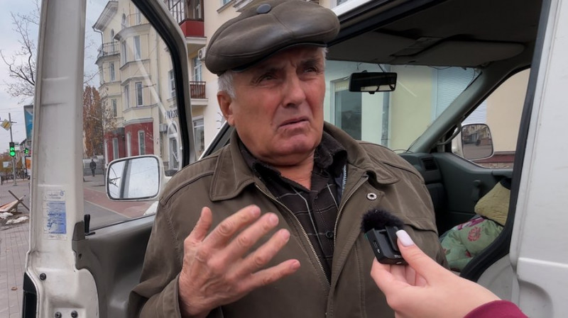 У Чернігові ремонтують дорогу на перехресті проспектів Миру та Перемоги: коли закінчать роботи