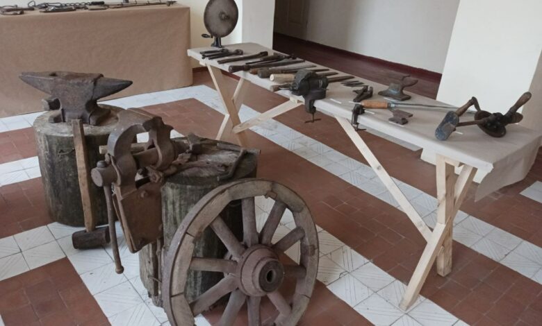 Давні ковальські знаряддя можна побачити на Чернігівщині (Фото)