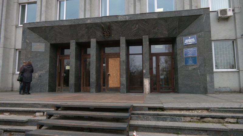 Судять двох оперативників СБУ у Чернігові за підозрою у штучному створенні доказів