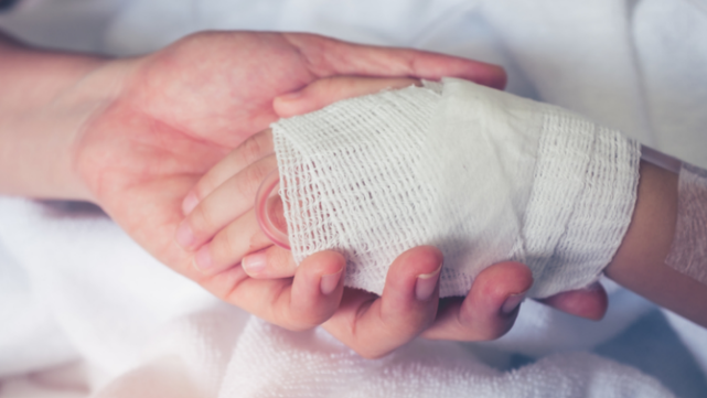 Дівчині з Чернігова потрібна допомога на лікування