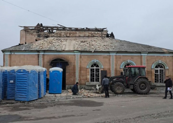 «Прокляну кістки й кров, хто це робить»: жителі Новгорода-Сіверського про РФ, яка втретє за 4 дні атакувала центр міста