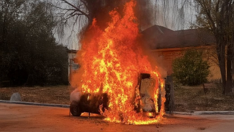 У Семенівці росіяни атакували "Молнією" цивільне авто