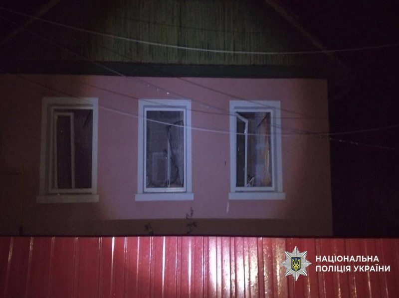 На Чернігівщині внаслідок російських атак постраждала людина, знищені та пошкоджені будинки (Фото)