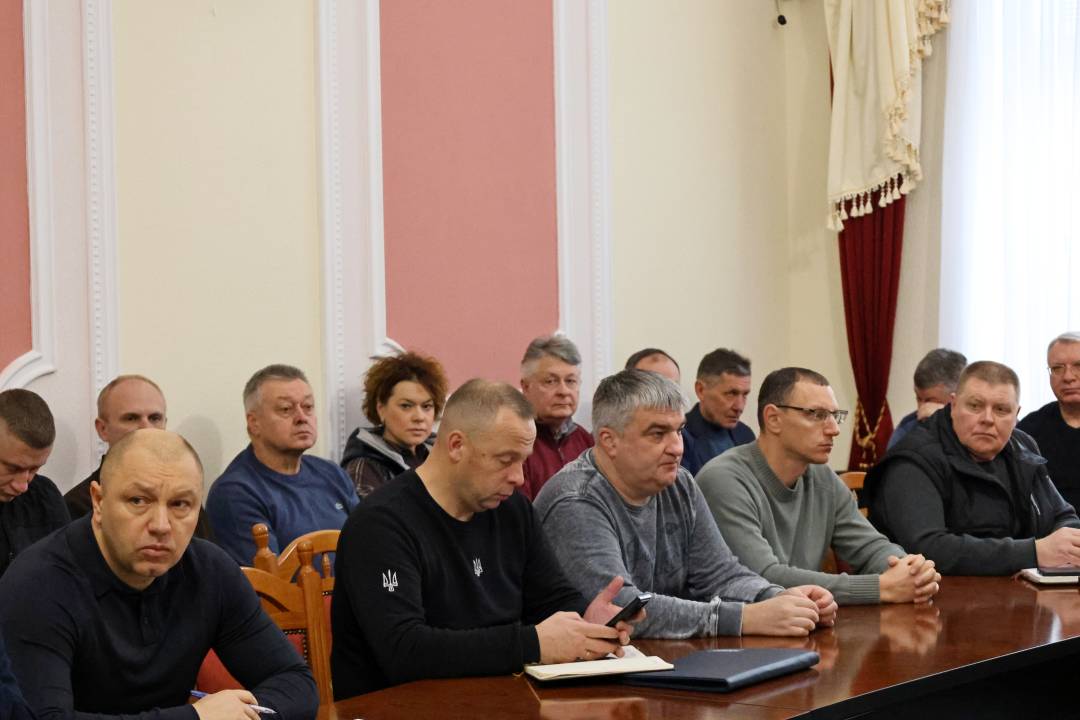 Наслідки ворожих атак та організаційні питання: що розглянули на загальноміській нараді