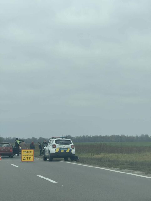 Постраждав 76-річний чоловік: ДТП на Чернігівщині за участі велосипедиста (Фотофакт)