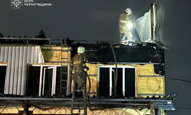 Рятувальники показали наслідки російських ударів по території Чернігівщини (Фото)