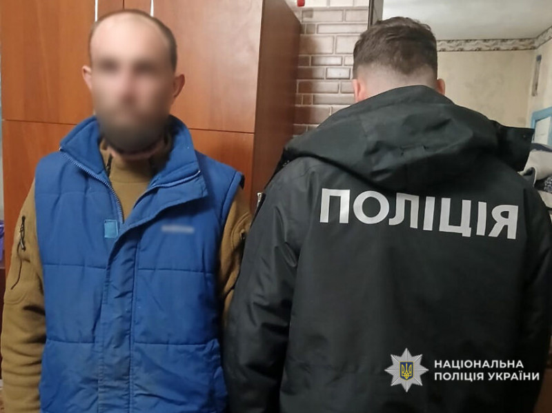 Шість рушниць і небезпечні боєприпаси зберігав удома житель Чернігівщини