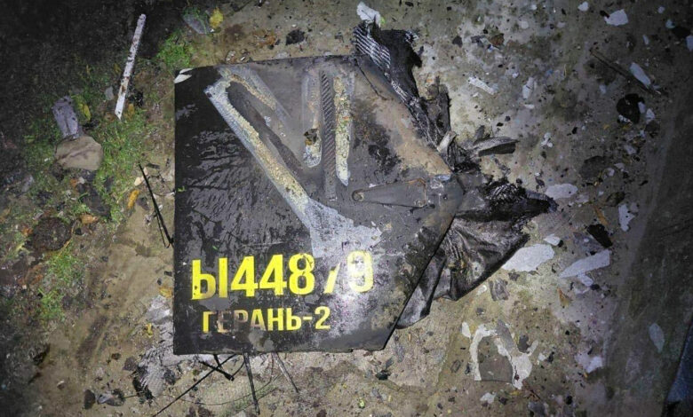 Троє людей зазнали поранень унаслідок нічної атаки безпілотників на Новгород-Сіверський (Фото)