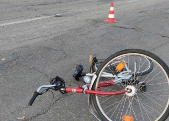 У Чернігові велосипедист наїхав на пішохода