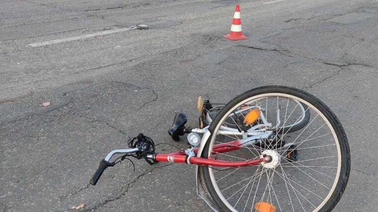 У Чернігові велосипедист наїхав на пішохода