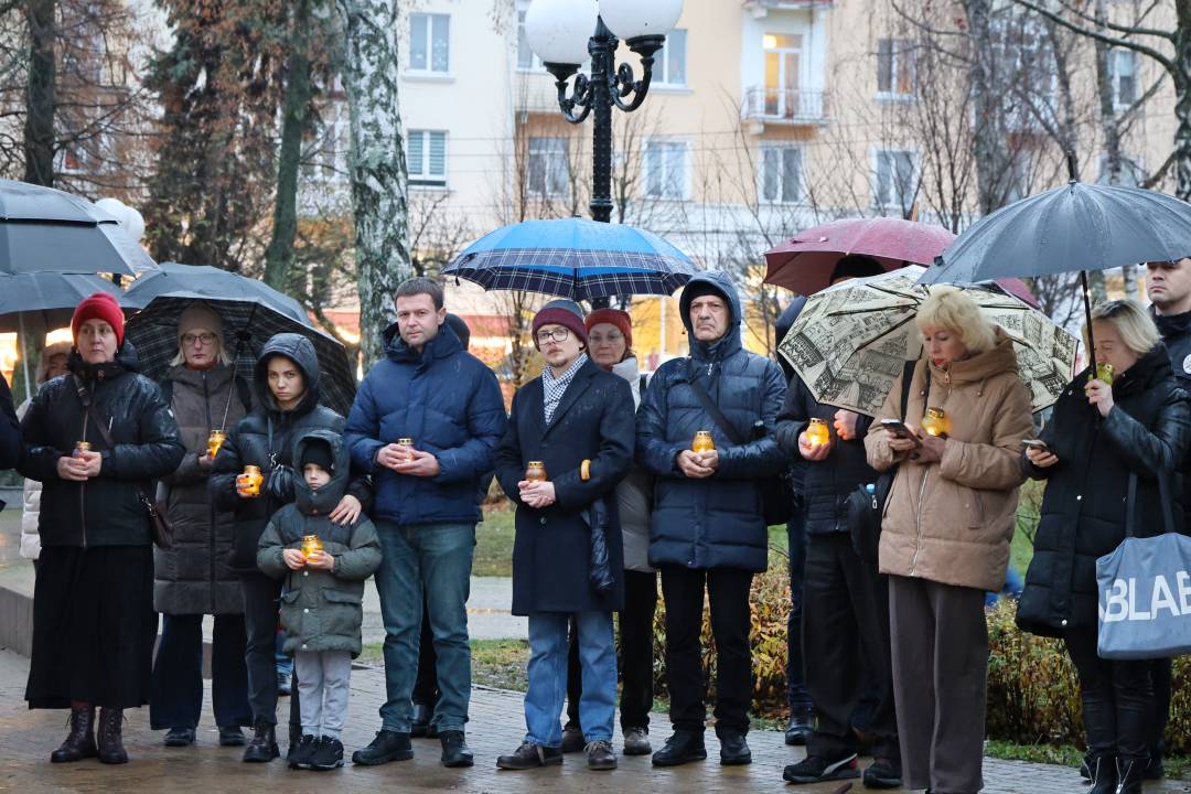 У Чернігові вшанували пам’ять жертв Голодоморів