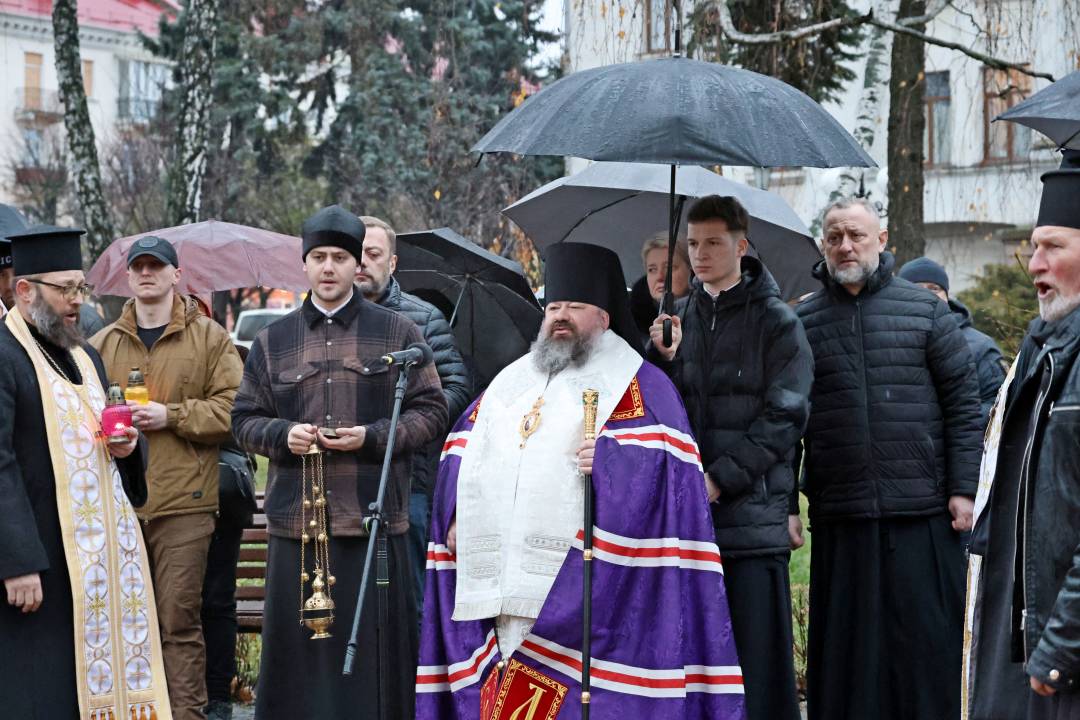 У Чернігові вшанували пам’ять жертв Голодоморів