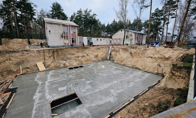 У Ягідному триває відбудова соціальної інфраструктури з укриттями (Фото)