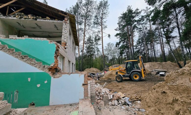 У Ягідному триває відбудова соціальної інфраструктури з укриттями (Фото)