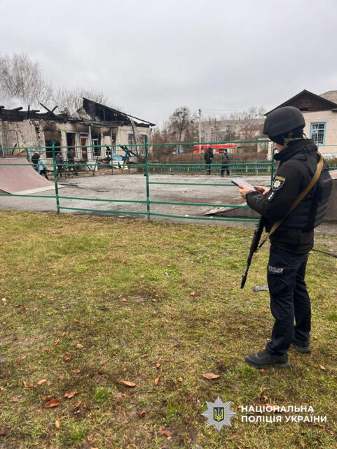 Унаслідок ворожої атаки на Чернігівщині поранено рятувальника (Фото)