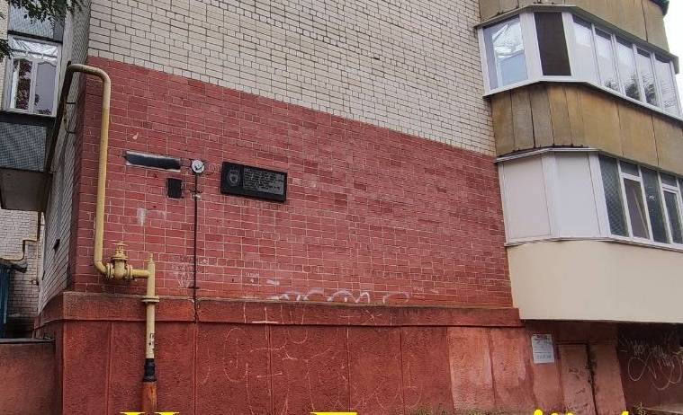 Від металевих контейнерів до дерев’яних навісів: у Чернігові демонтують ще 34 незаконні тимчасові об’єкти