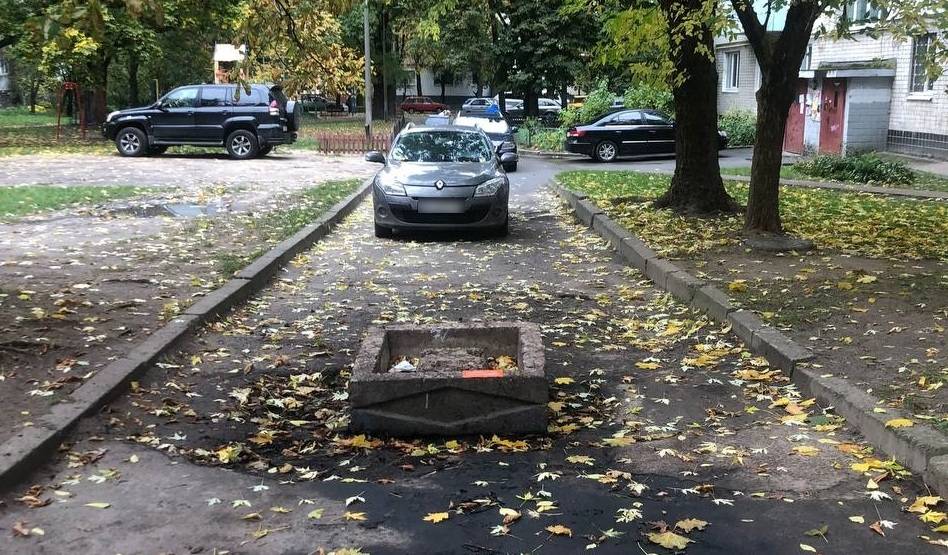 Від металевих контейнерів до дерев’яних навісів: у Чернігові демонтують ще 34 незаконні тимчасові об’єкти