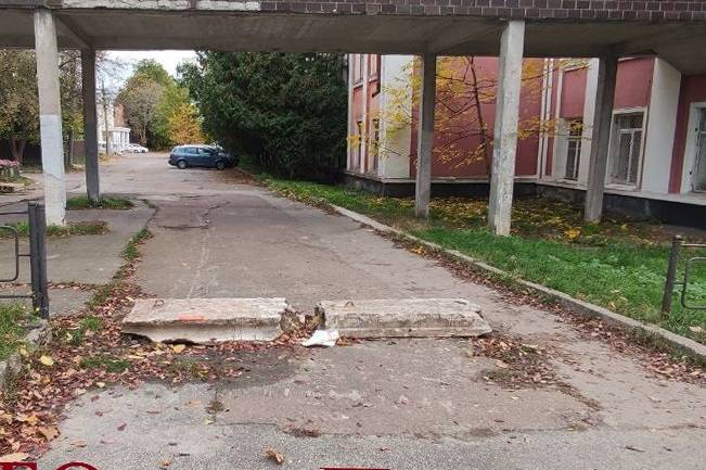 Від металевих контейнерів до дерев’яних навісів: у Чернігові демонтують ще 34 незаконні тимчасові об’єкти