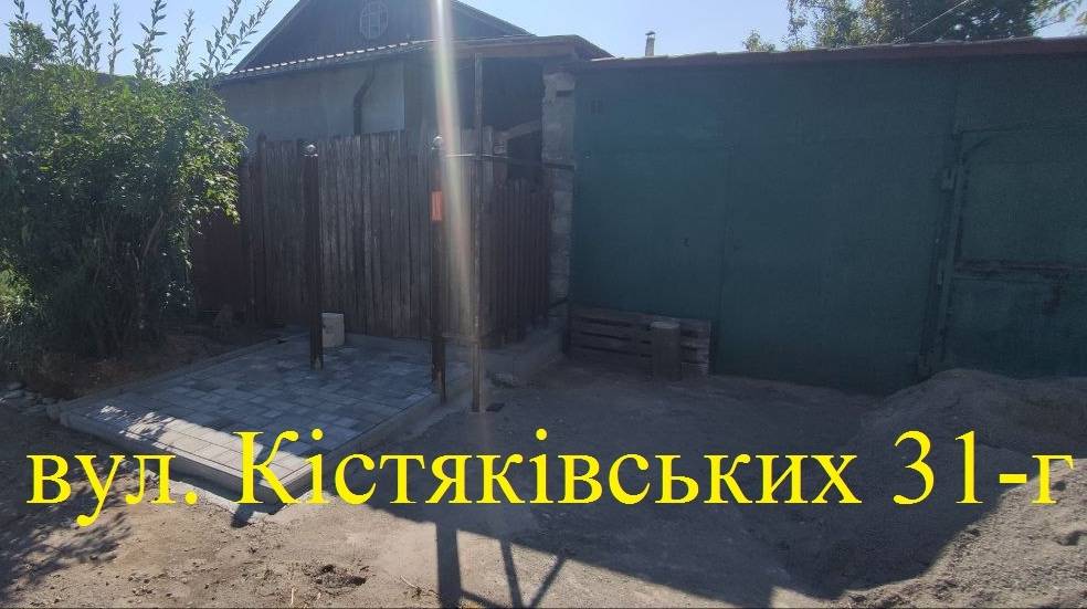 Від металевих контейнерів до дерев’яних навісів: у Чернігові демонтують ще 34 незаконні тимчасові об’єкти