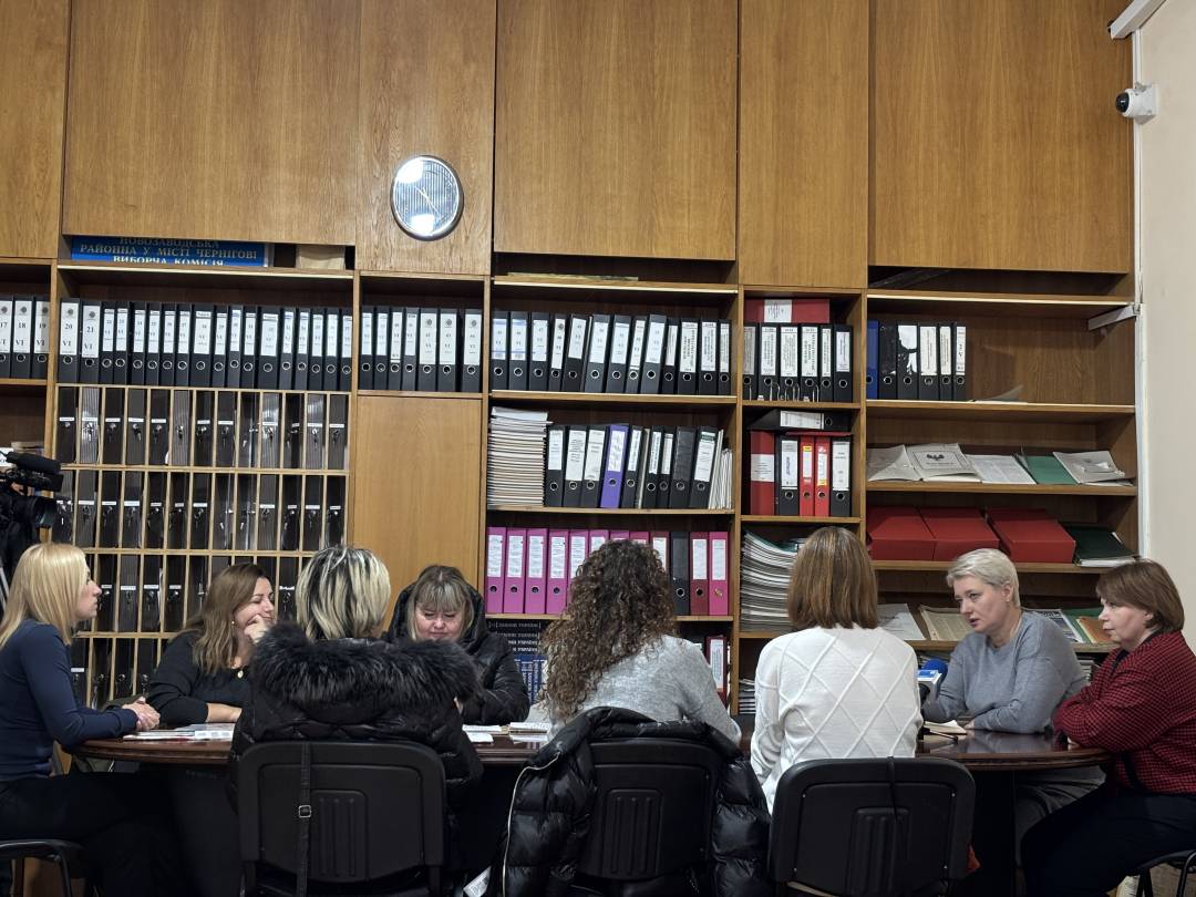 Заступниця міського голови Вікторія Пекур провела зустріч із батьківською спільнотою щодо функціонування чернігівських шкіл і садків