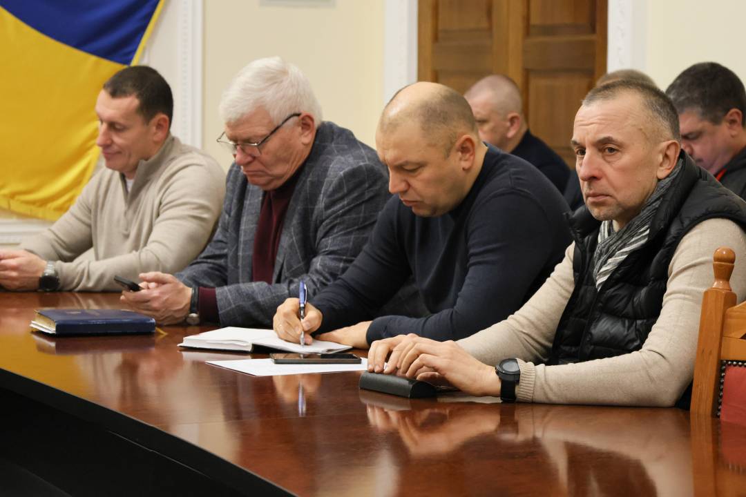 Заступник міського голови провів нараду з керівниками структурних підрозділів та комунальних підприємств