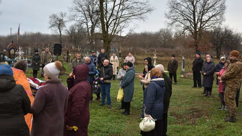 На Чернігівщині попрощалися з шістьма захисниками України