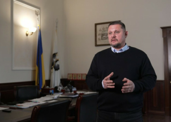 "На підтримку ЗСУ має бути виділено не менш ніж 500 млн грн": чому в Чернігові не можуть затвердити бюджет на 2026 рік «На підтримку ЗСУ має бути виділено не менш ніж 500 млн грн»: чому в Чернігові не можуть затвердити бюджет на 2026 рік