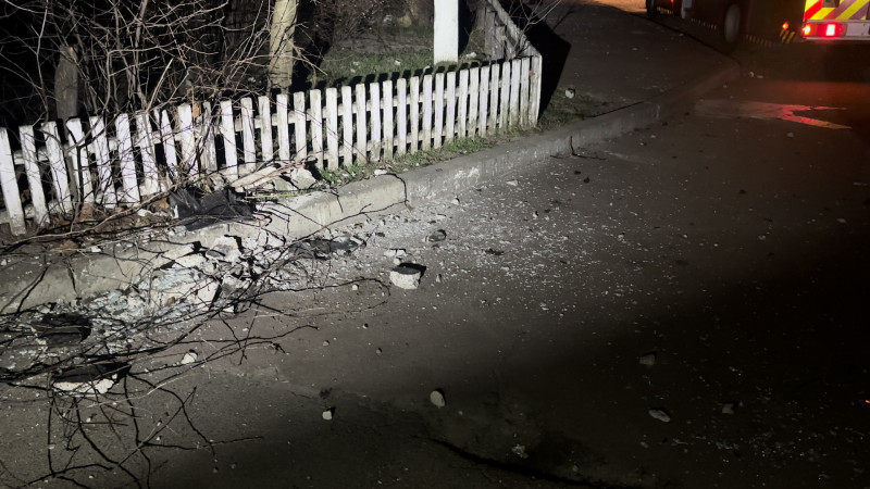 Російський БпЛА влучив у багатоповерхівку в Чернігові