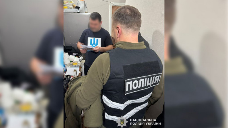 Обіцяв вирішити земельне питання за 5 тисяч доларів: на Ніжинщині депутату однієї з міських рад повідомили про підозру