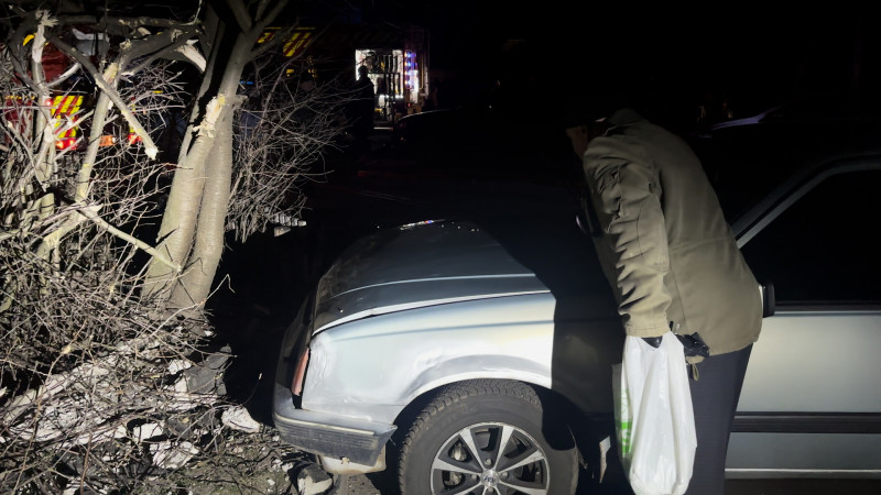 Російський БпЛА влучив у багатоповерхівку в Чернігові