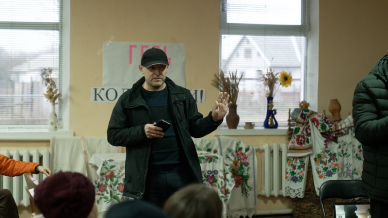 Майданчик з переробки небезпечних відходів у Количівці: що кажуть місцеві жителі, представники обласної влади й компанії