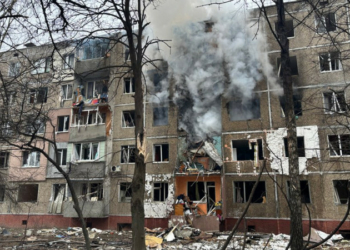 Загиблою внаслідок влучання російського БпЛА в п’ятиповерхівку в Чернігові виявилася 80-річна жінка