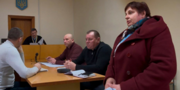 Справу Філімонової, депутатки з Остра, яку підозрюють в організації схеми з ухилення від мобілізації, не закрили