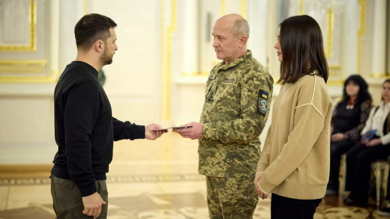 "Вертоліт розірвало на шматки", — на борту Мі-24, екіпаж якого загинув 17 грудня, був Герой України з Корюківки