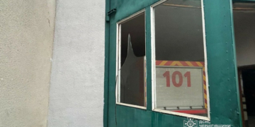 У Новгороді-Сіверському також пошкоджені підрозділ ДСНС та адмінбудівля через атаку російських БпЛА