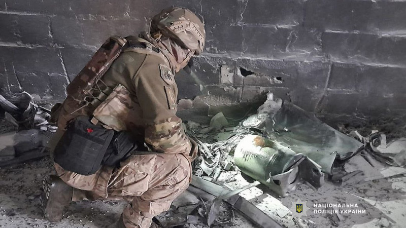 У Корюківському районі вибухотехніки знешкодили збитий російський безпілотник з касетними боєприпасами