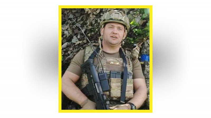 На Чернігівщині попрощалися з бійцями Артемом Шудрою, Сергієм Титенком, Андрієм Шаповалом та Олексієм Висоцьким