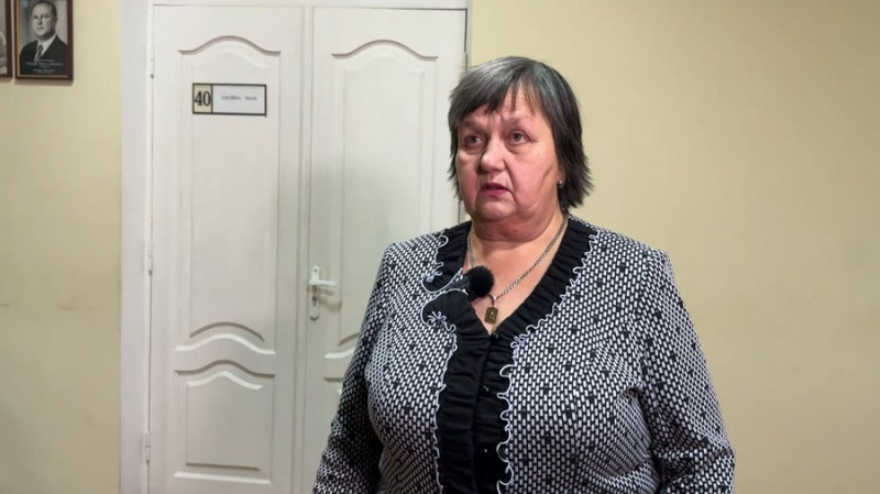 "Обіцяють і звалюють один на одного": чому пʼятиповерхівку в Прилуках, яку звели сім років тому, досі не заселили